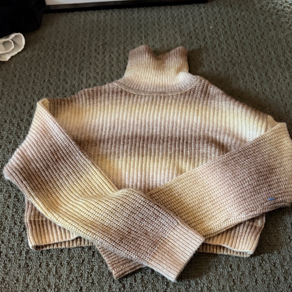 SHEIN Kids Gradient Brown and Cream Sweater